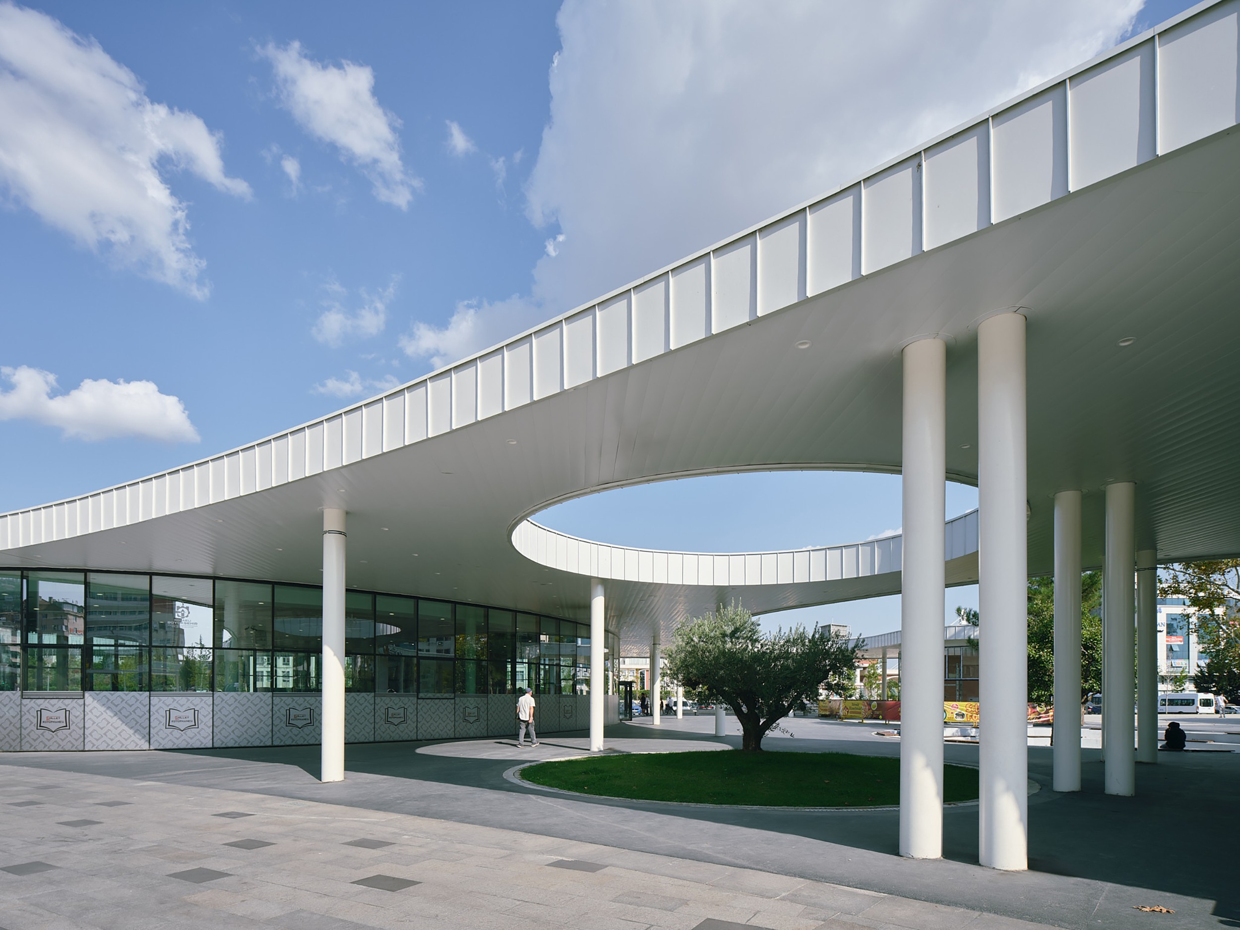 EKAP6088_kkmW © 2025