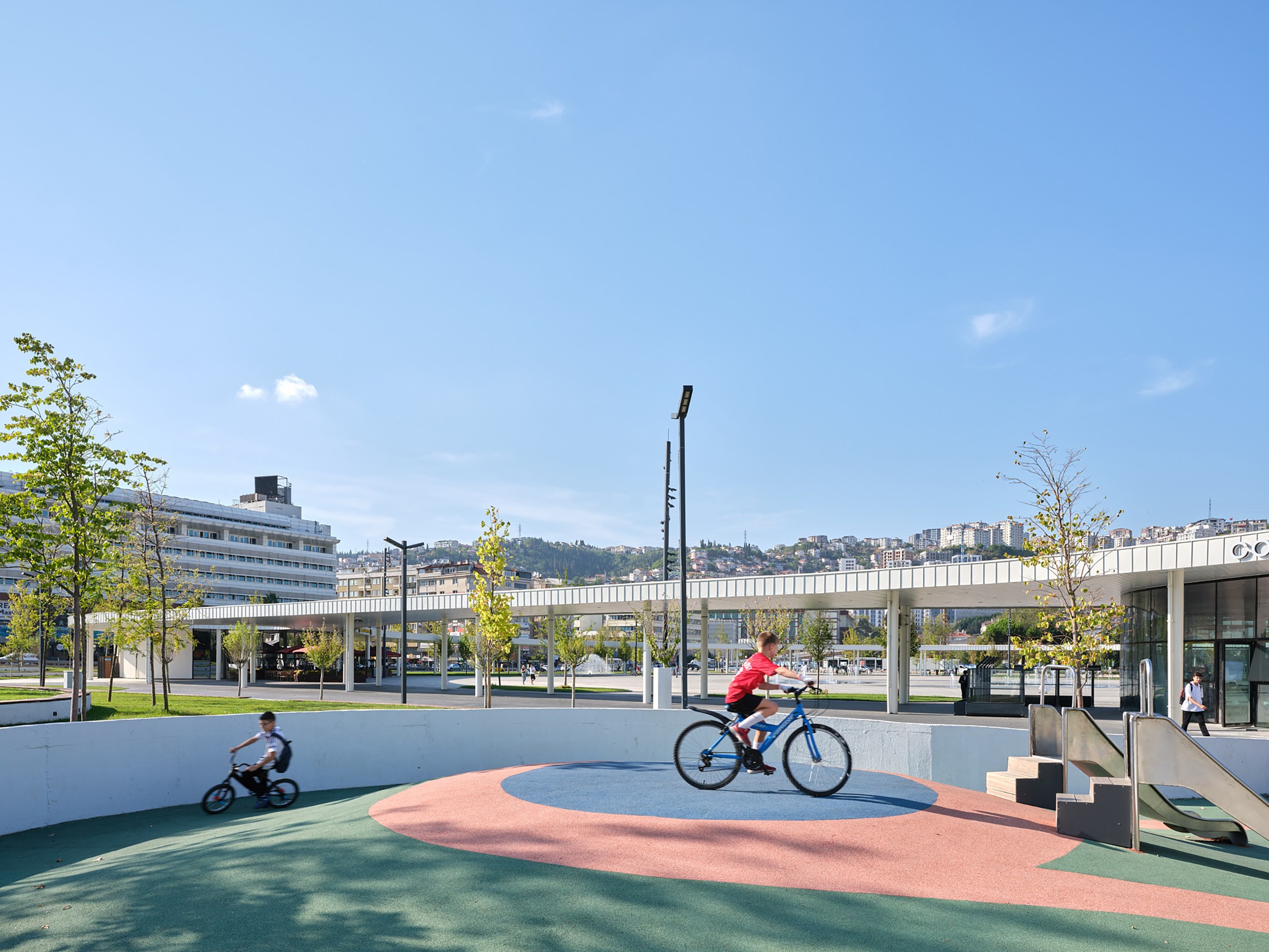 EKAP6193_kkmW © 2025