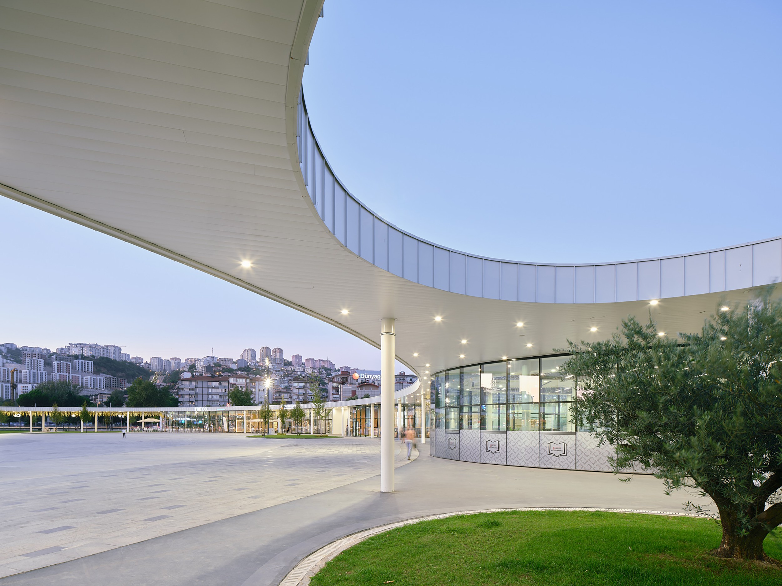 EKAP6405_kkmW © 2025